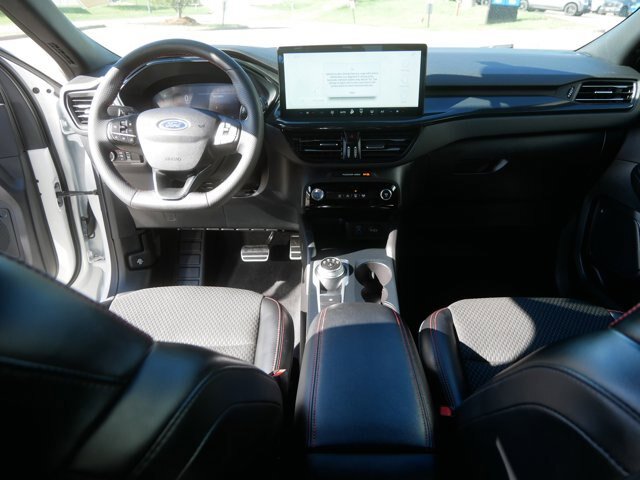 Certified 2023 Ford Escape ST-Line w/ Tech Pack #1 FWD image 18