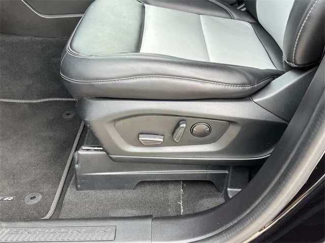 Certified 2022 Ford Explorer XLT w/ Equipment Group 202A image 20
