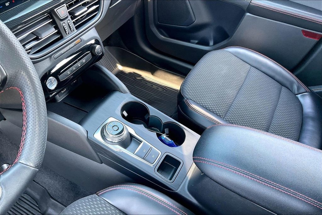 Certified 2024 Ford Escape ST-Line w/ Tech Pack #1 image 15