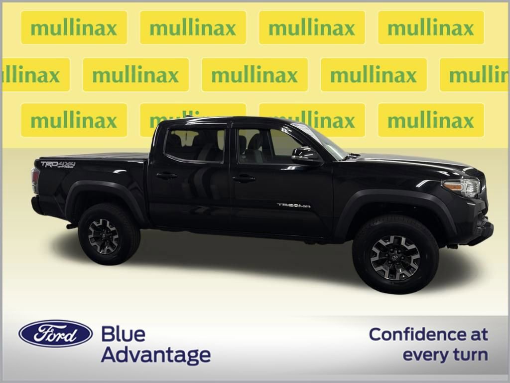 Used 2020 Toyota Tacoma TRD Off-Road w/ Technology Package AWD/4WD image 2