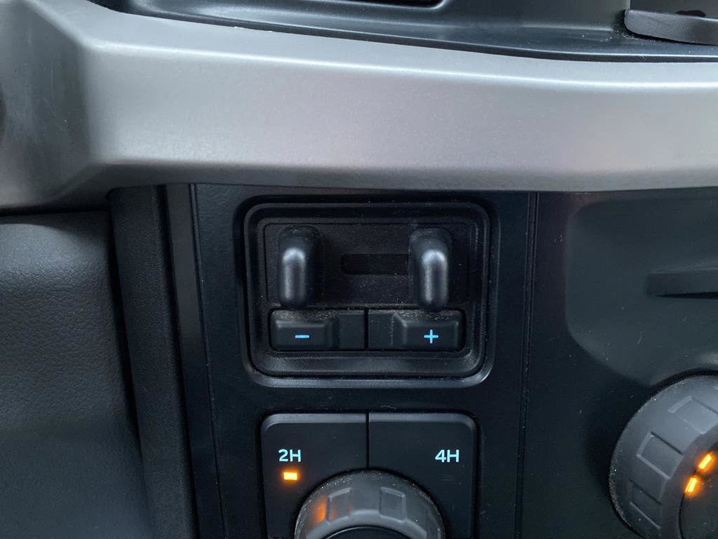 Certified 2024 Ford F250 XLT image 30