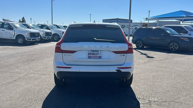 Used 2021 Volvo XC60 T5 Momentum w/ Advanced Package image 4