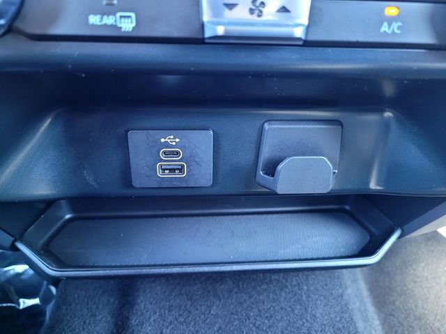 Certified 2025 Ford F150 XLT w/ Equipment Group 301A Standard image 18