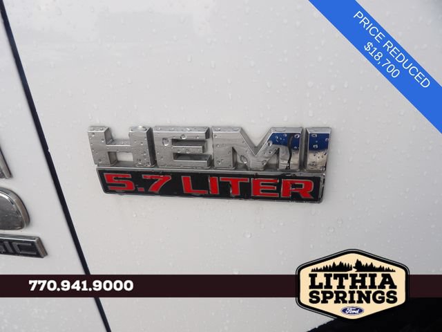 Used 2019 RAM 1500 Classic SLT AWD/4WD image 16