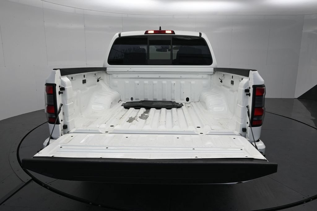 Used 2022 Nissan Frontier SV RWD image 15