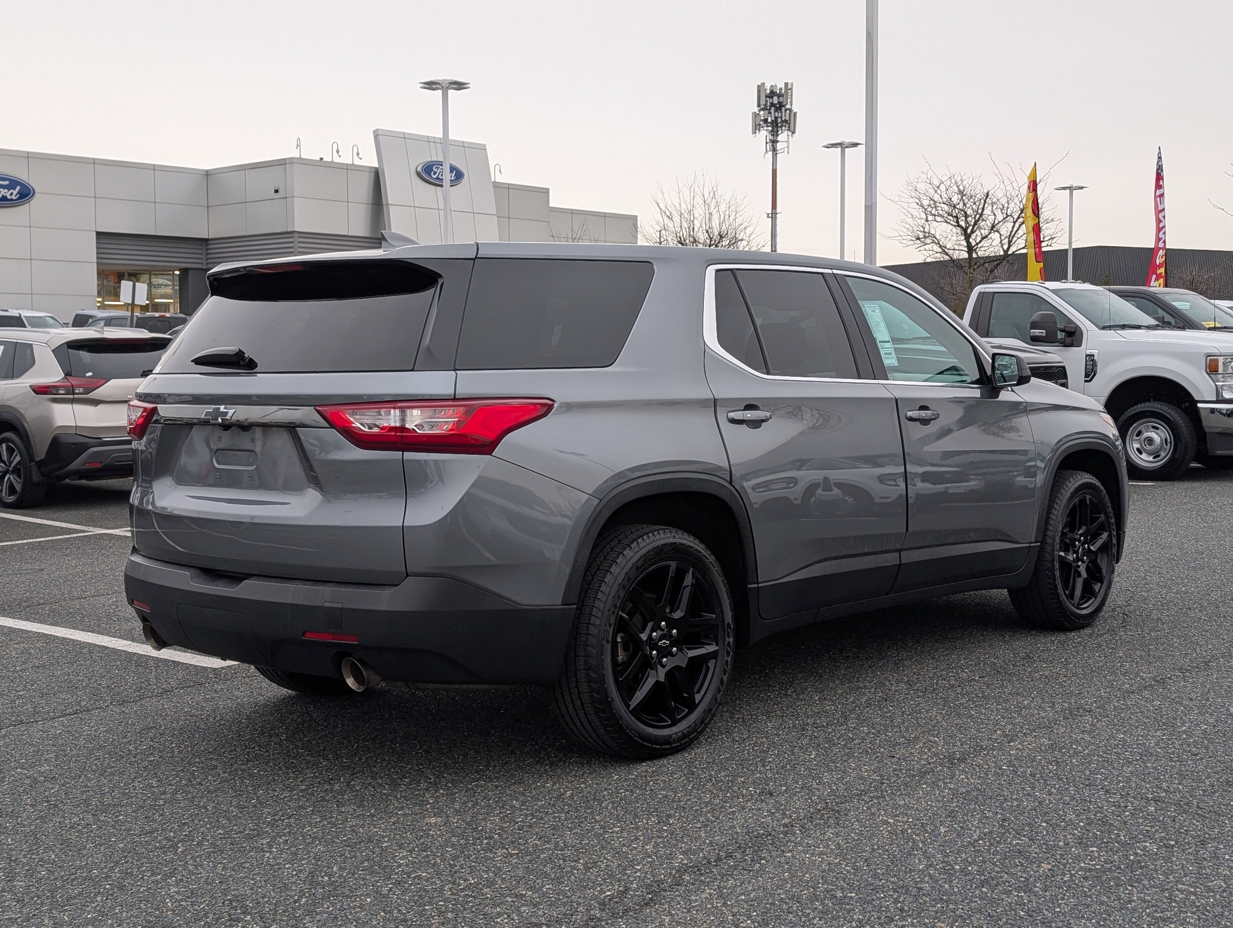 Used 2020 Chevrolet Traverse LS w/ LPO, Blackout Package image 3