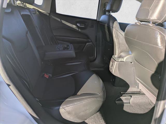 Used 2021 Jeep Compass Latitude w/ Sun and Sound Group FWD image 18