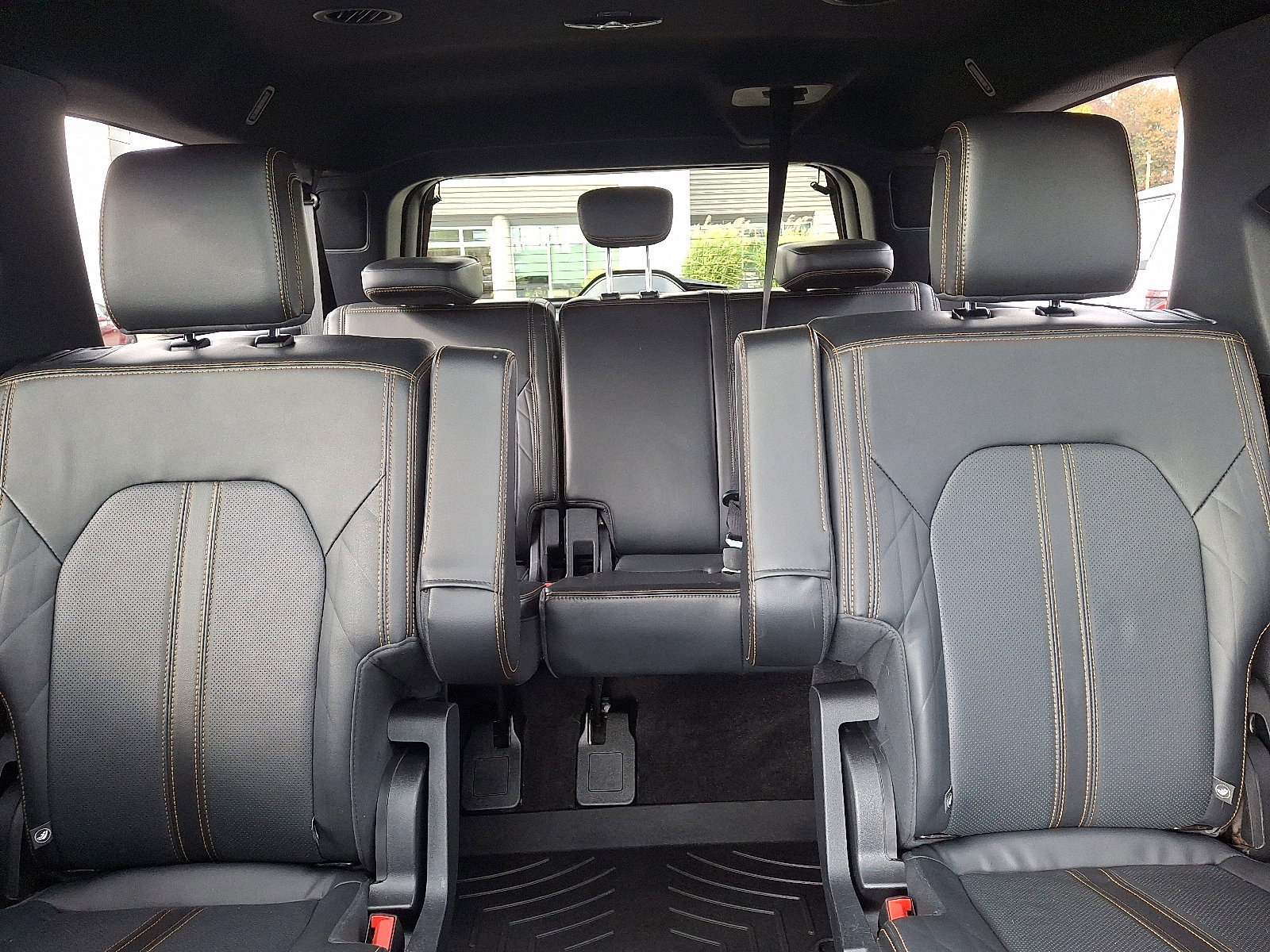 Certified 2022 Ford Expedition Max Platinum image 19