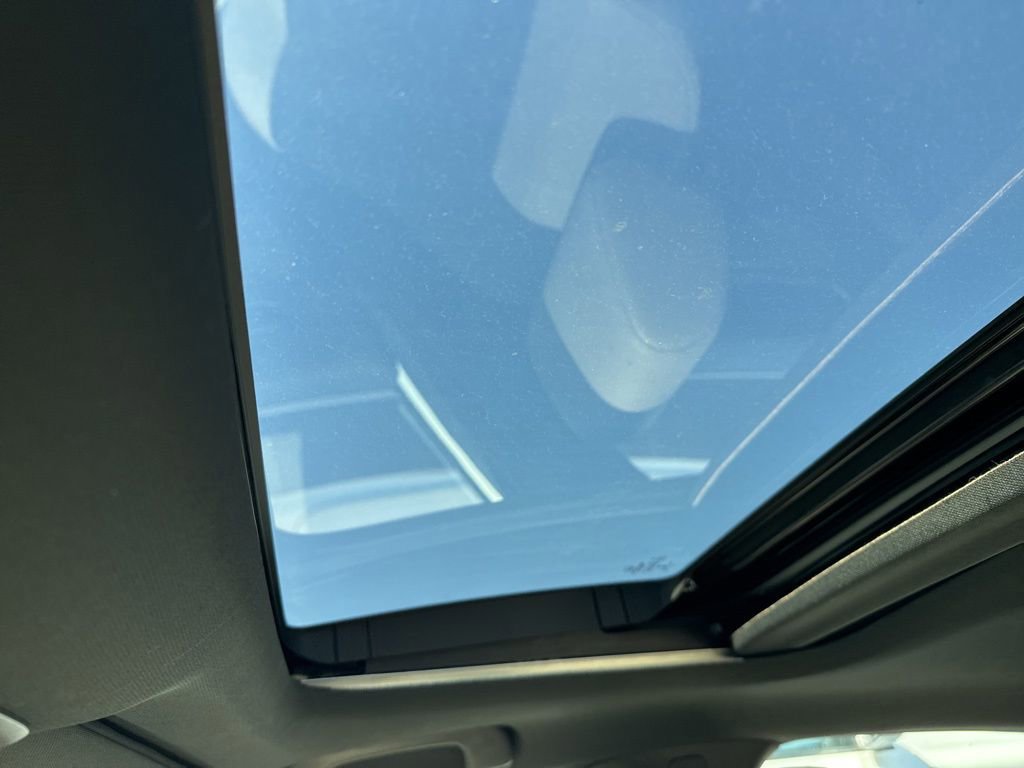 Used 2022 Honda Civic Sport Touring image 5