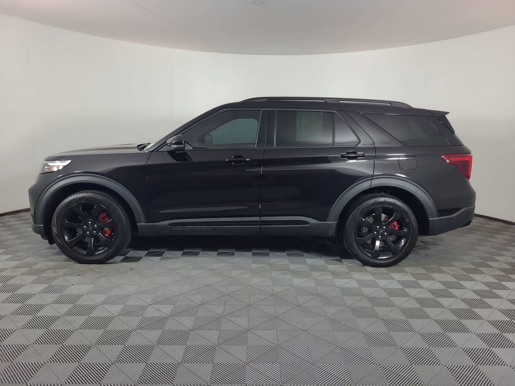 Certified 2022 Ford Explorer ST w/ Equipment Group 401A AWD/4WD image 6