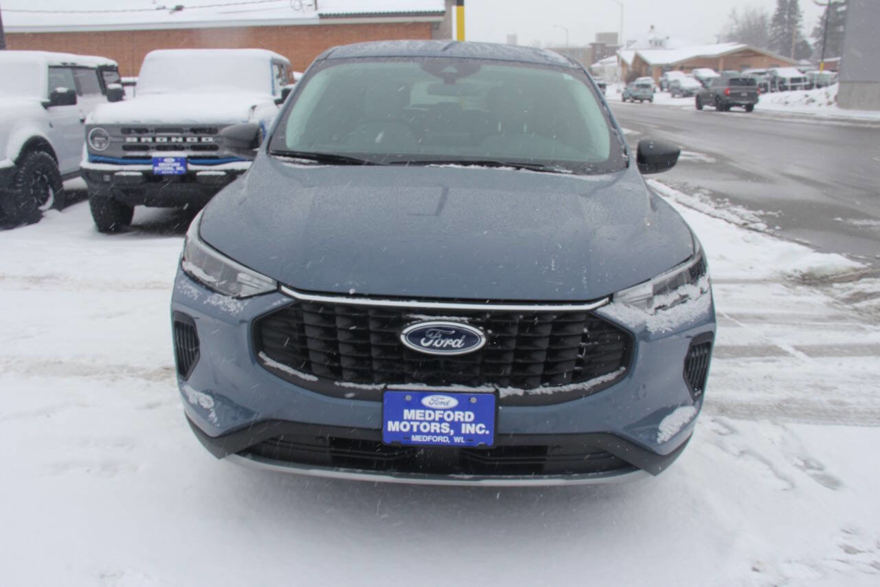 Certified 2025 Ford Escape Active image 8