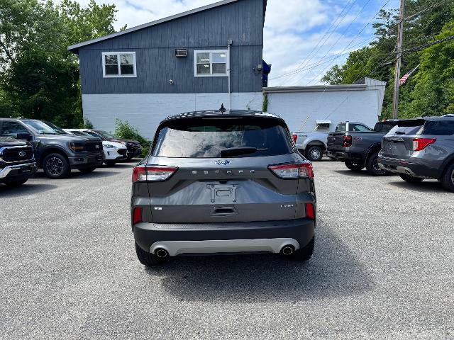 Certified 2022 Ford Escape SE AWD/4WD image 3