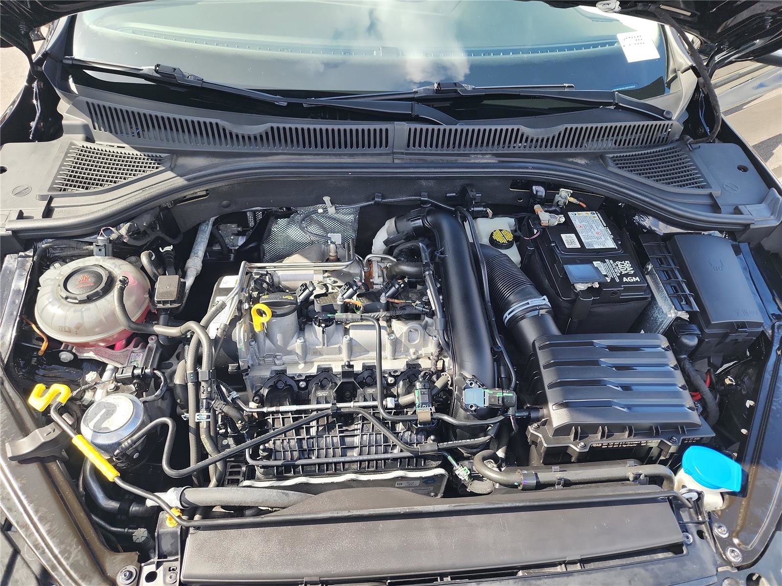 Used 2020 Volkswagen Jetta SEL Premium image 14