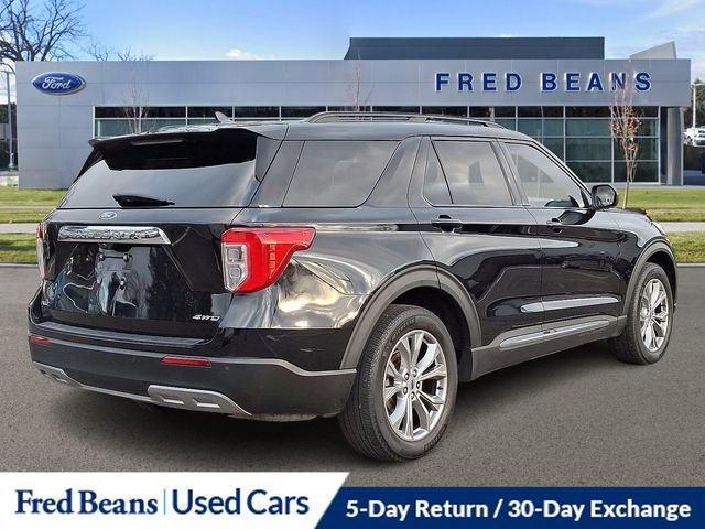 Certified 2022 Ford Explorer XLT w/ Equipment Group 202A image 6