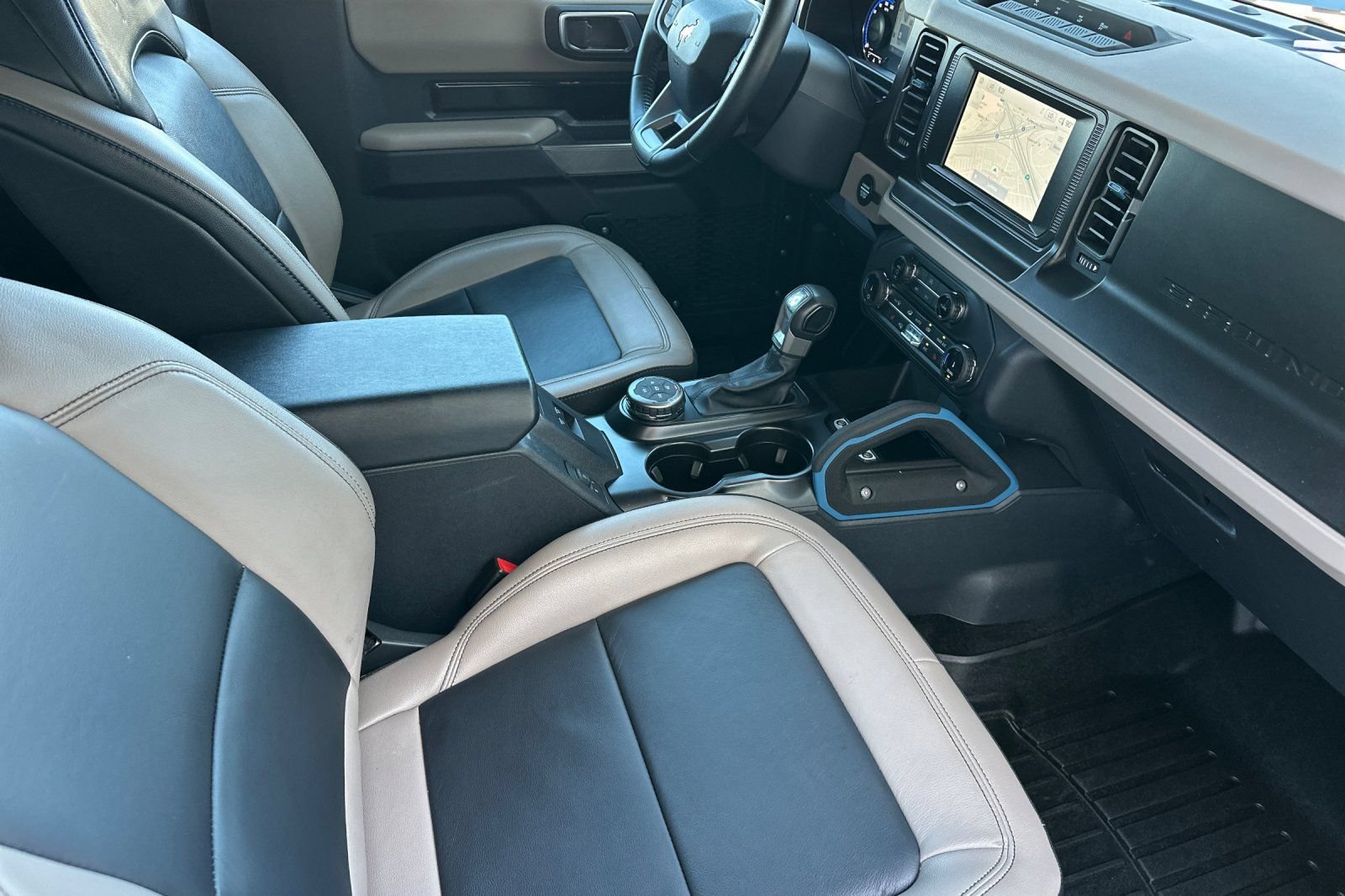 Certified 2022 Ford Bronco Wildtrak AWD/4WD image 15