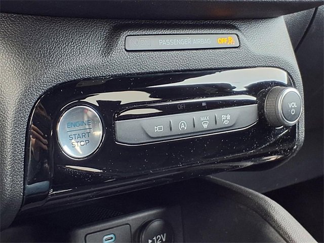 Certified 2023 Ford Escape ST-Line Select w/ Tech Pack #2 image 20