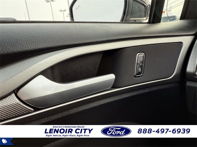 Certified 2020 Ford Fusion SE image 19