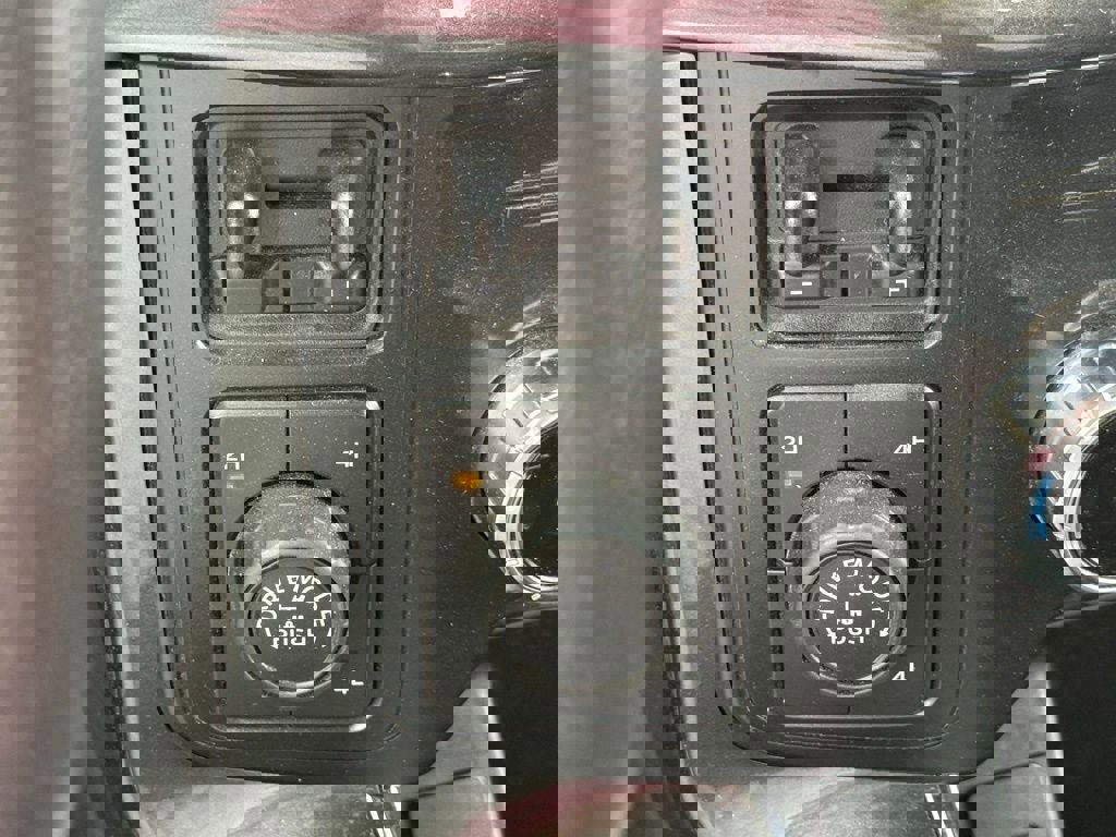 Certified 2022 Ford F150 XLT w/ Equipment Group 302A High image 34