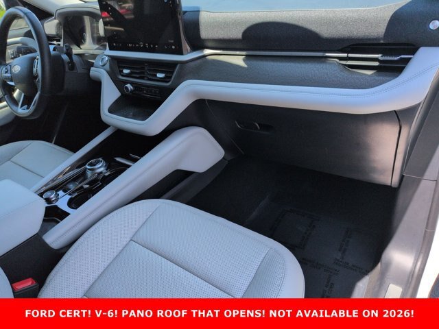 Certified 2025 Ford Explorer Platinum w/ Ultimate Package AWD/4WD image 30