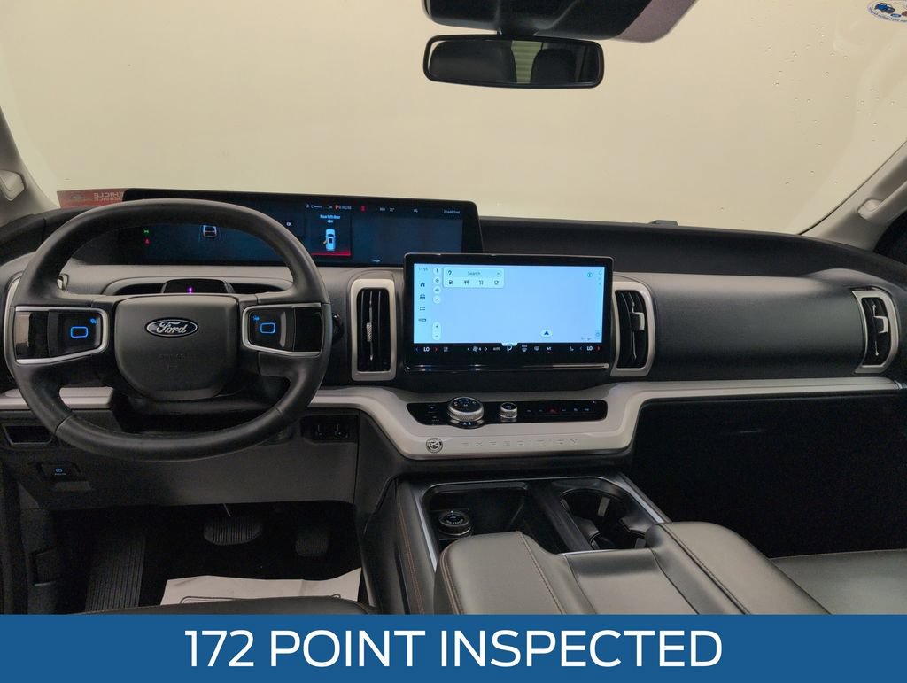 Certified 2025 Ford Expedition Active RWD image 7