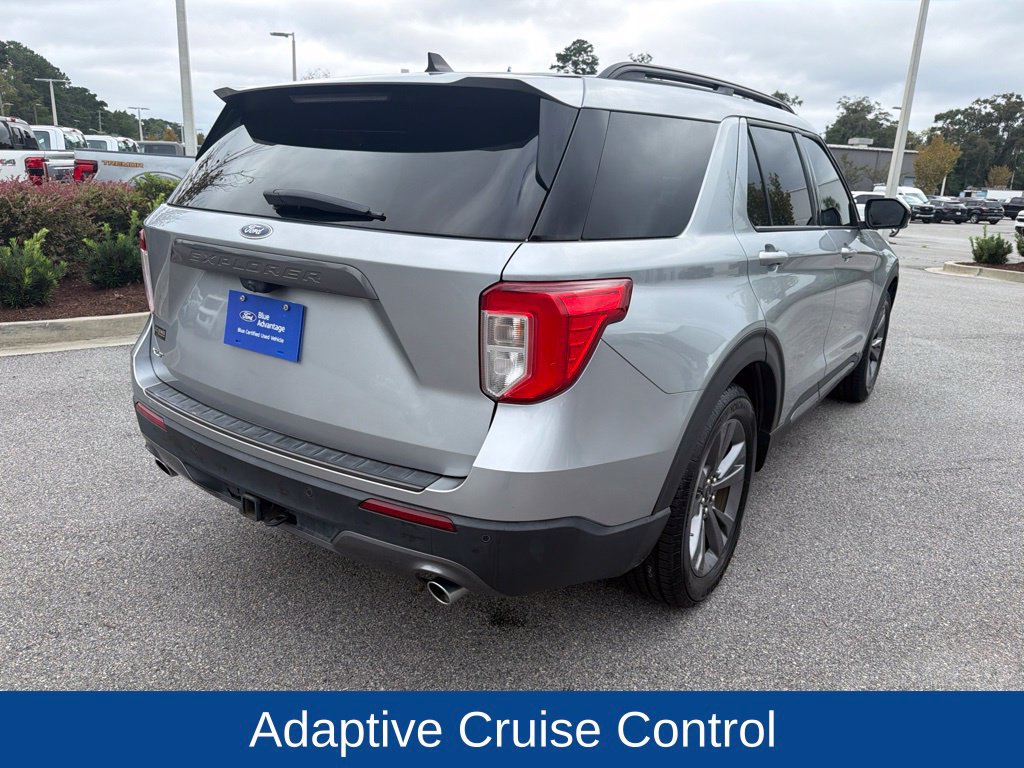 Certified 2022 Ford Explorer XLT w/ Equipment Group 202A RWD image 9