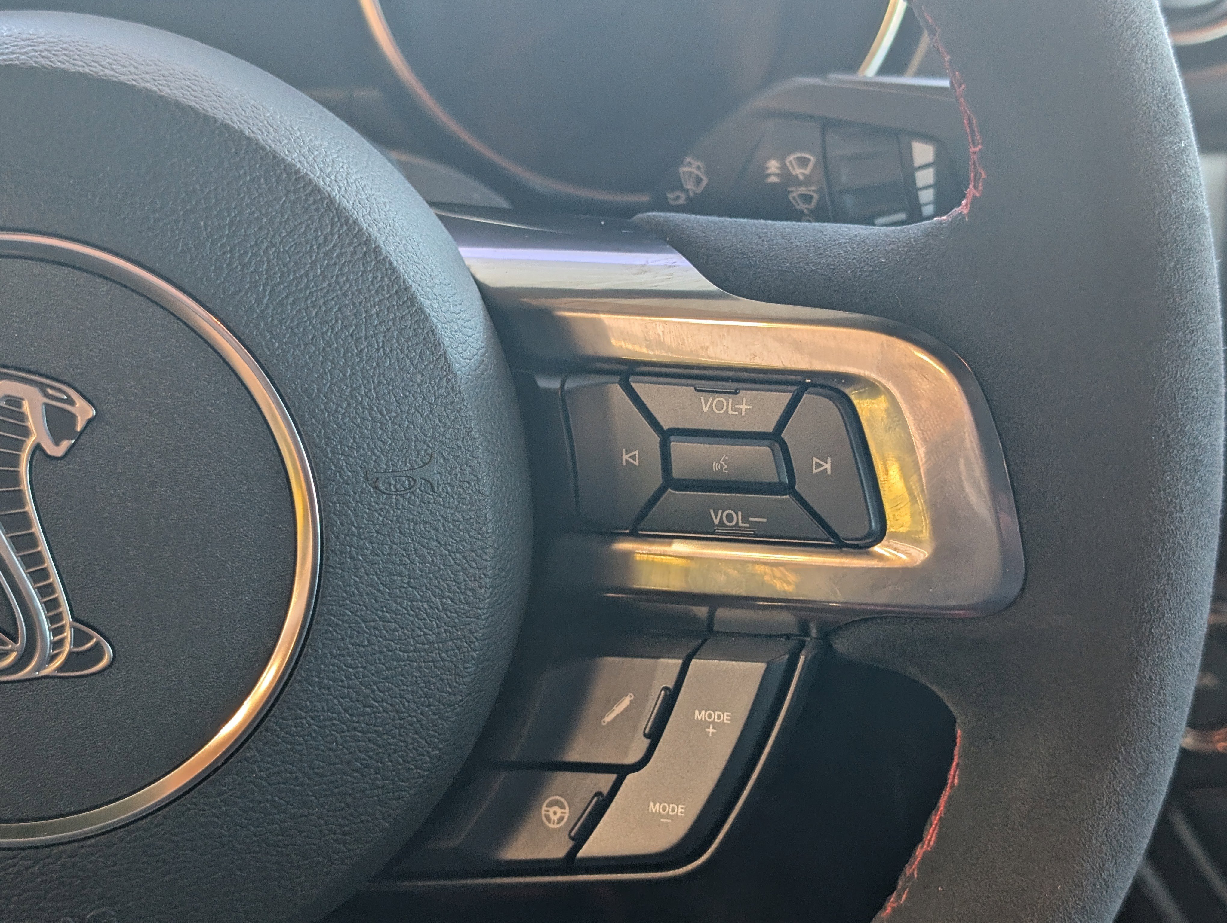 Certified 2017 Ford Mustang Shelby GT350R w/ GT350R Equipment Group 920A image 19