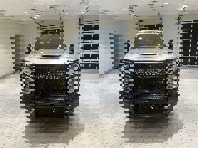 Used 2022 Chevrolet Silverado 3500 LT w/ Convenience Package image 8