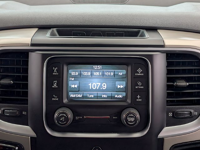 Used 2018 RAM 1500 Classic SLT AWD/4WD image 27