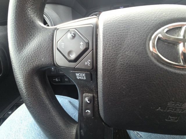 Used 2022 Toyota Tacoma SR image 30