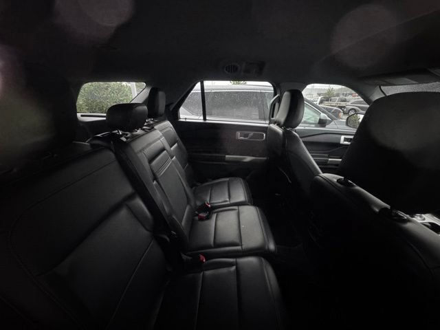 Certified 2022 Ford Explorer XLT w/ Equipment Group 202A AWD/4WD image 26