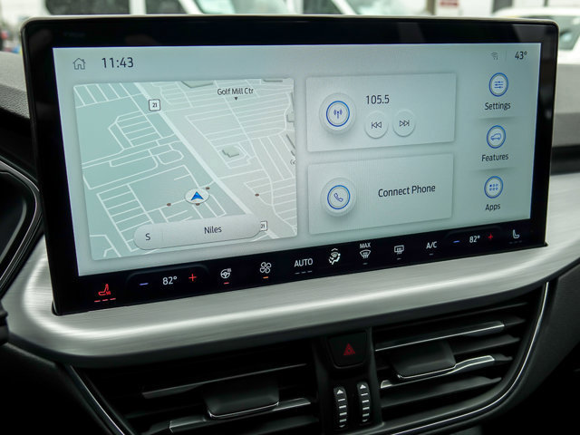 Certified 2025 Ford Escape Platinum image 16