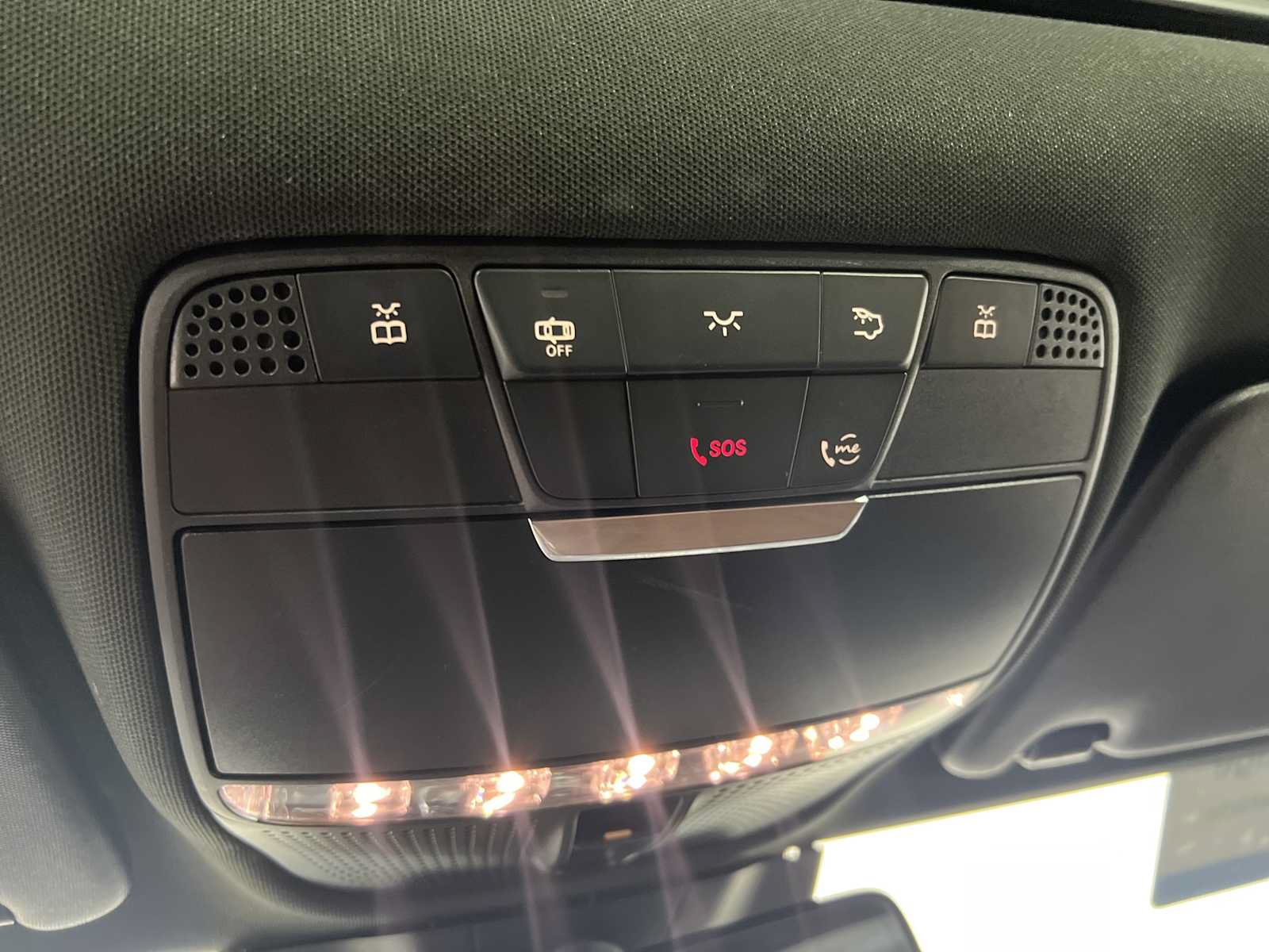 Used 2020 Mercedes-Benz C 300 Sedan image 23