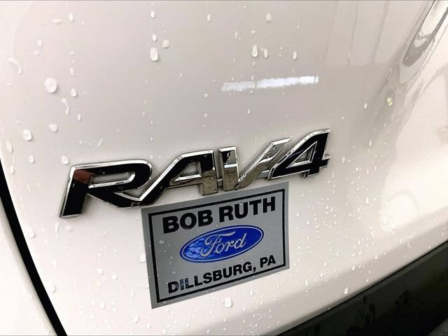 Used 2020 Toyota RAV4 XLE w/ Convenience Package AWD/4WD image 13