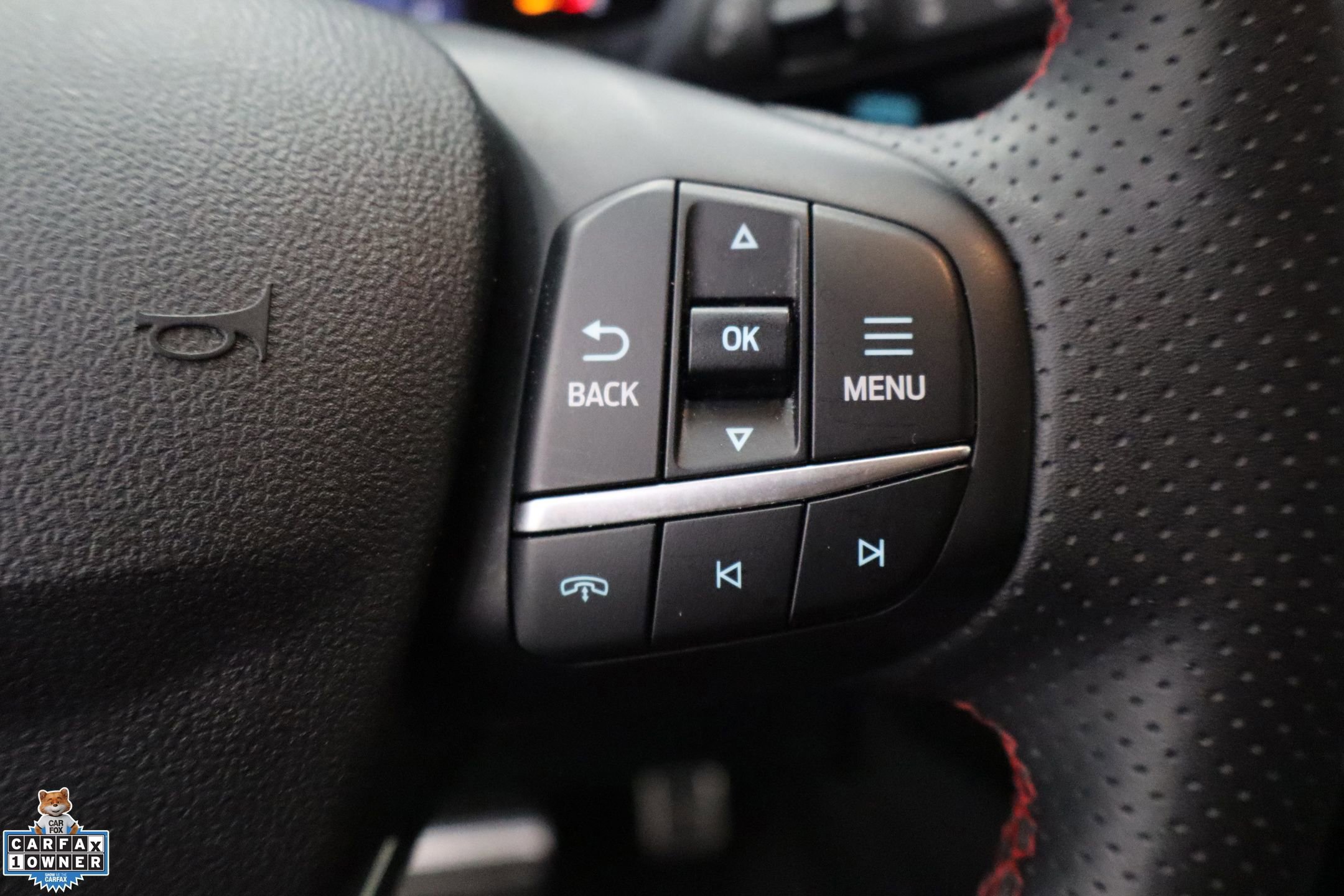 Certified 2024 Ford Escape ST-Line w/ Cold Weather Package image 17