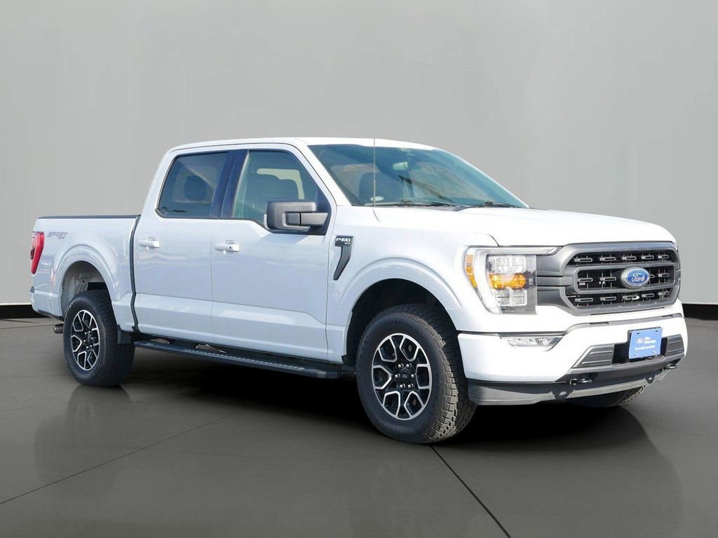 Certified 2022 Ford F150 XLT w/ Equipment Group 302A High image 4