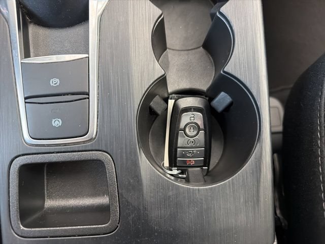 Certified 2024 Ford Escape Platinum AWD/4WD image 27