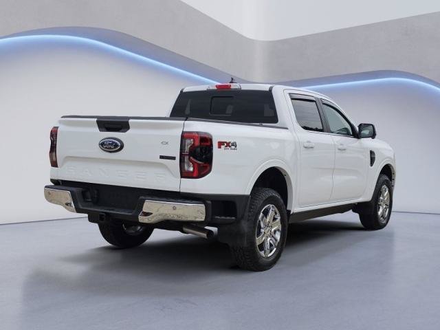 Certified 2025 Ford Ranger Lariat w/ FX4 Off-Road Package AWD/4WD image 3