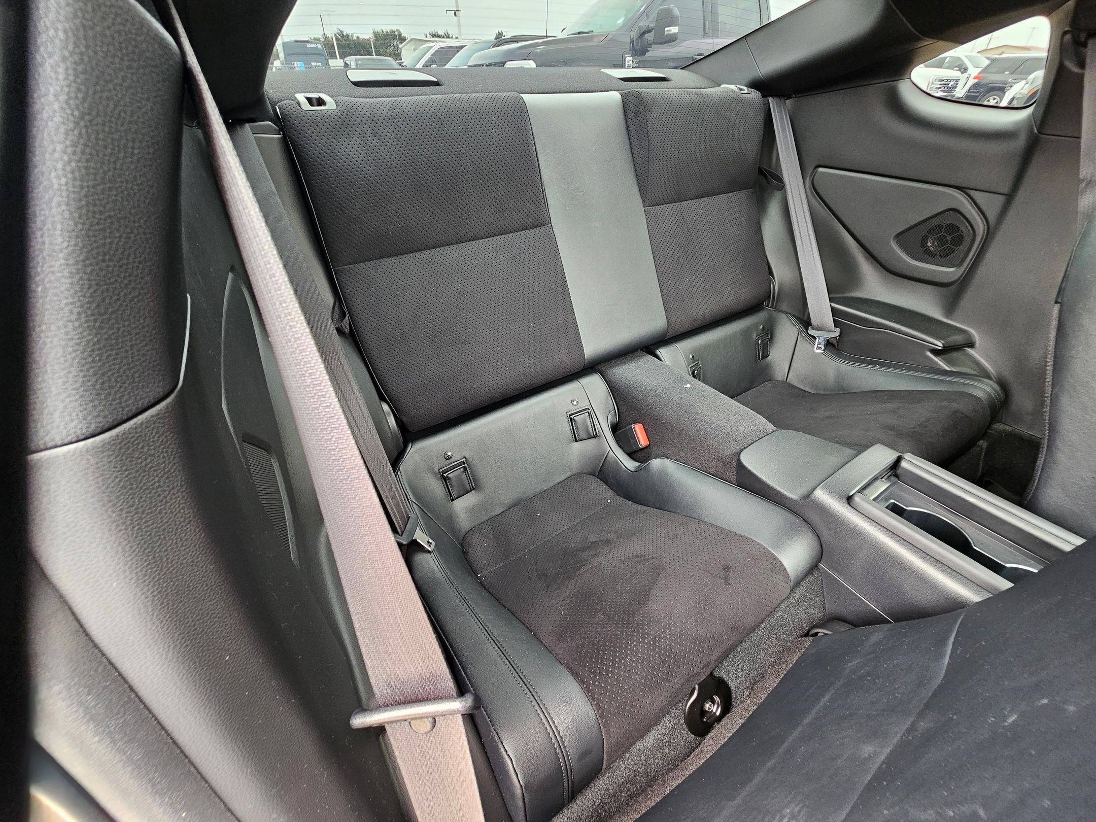 Used 2025 Toyota GR86 Premium RWD image 30