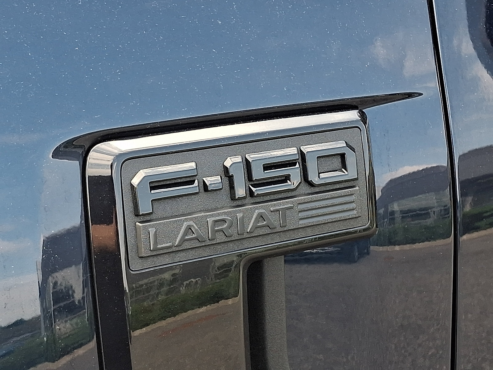 Certified 2024 Ford F150 Lariat w/ Equipment Group 502A High AWD/4WD image 31