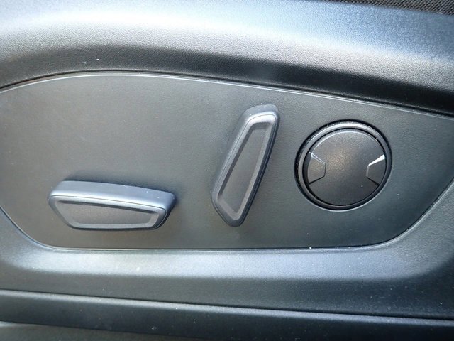 Certified 2022 Ford Explorer XLT image 23