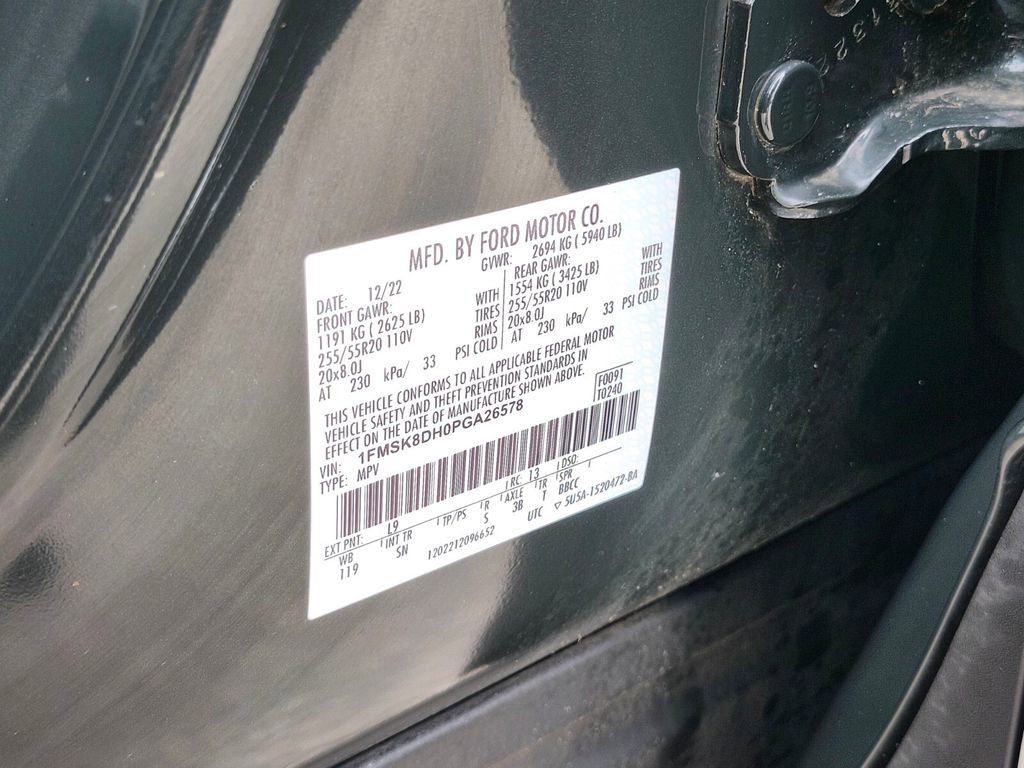 Certified 2023 Ford Explorer XLT w/ Equipment Group 202A AWD/4WD image 35