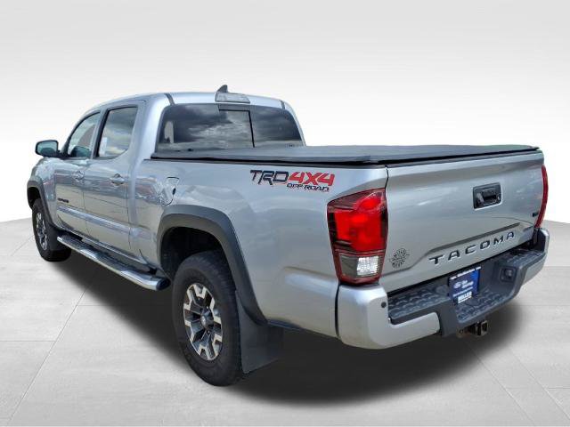 Used 2019 Toyota Tacoma TRD Off-Road w/ Technology Package AWD/4WD image 3