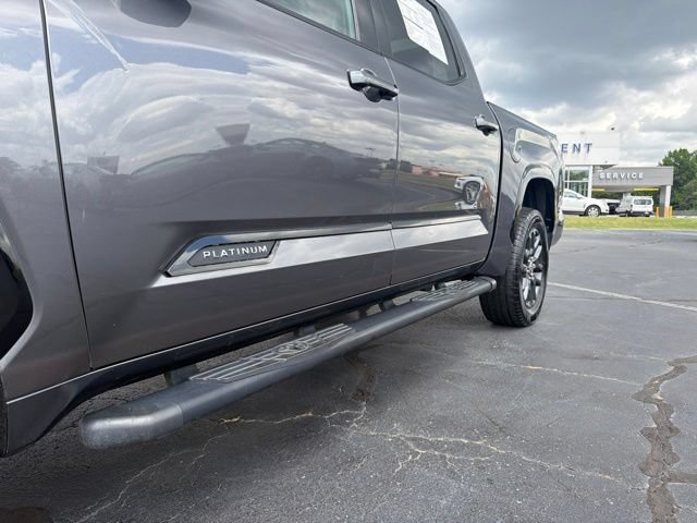 Used 2022 Toyota Tundra Platinum AWD/4WD image 11