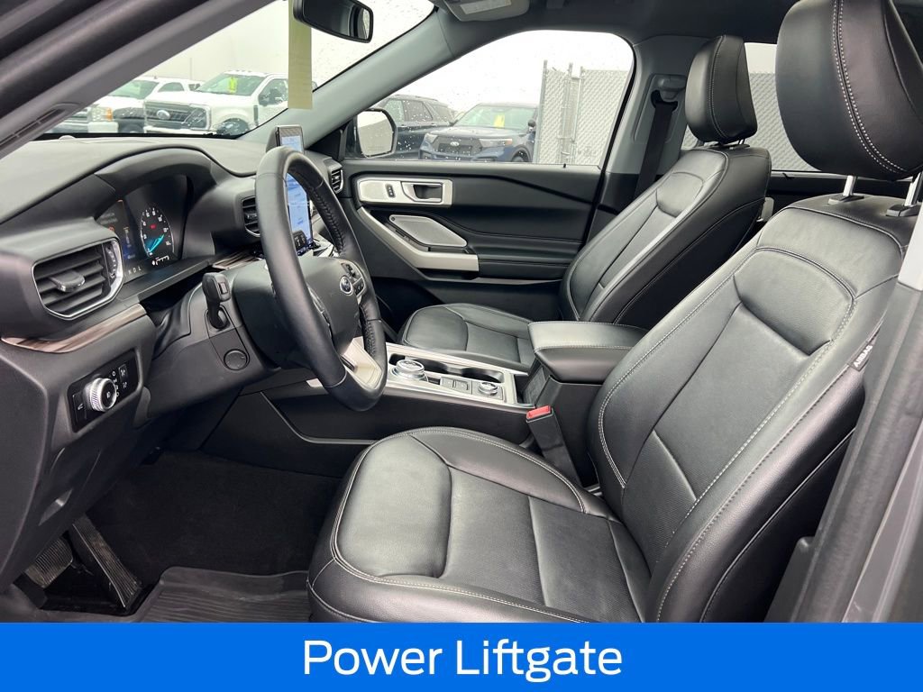 Certified 2023 Ford Explorer Limited w/ Limited Technology Package image 11