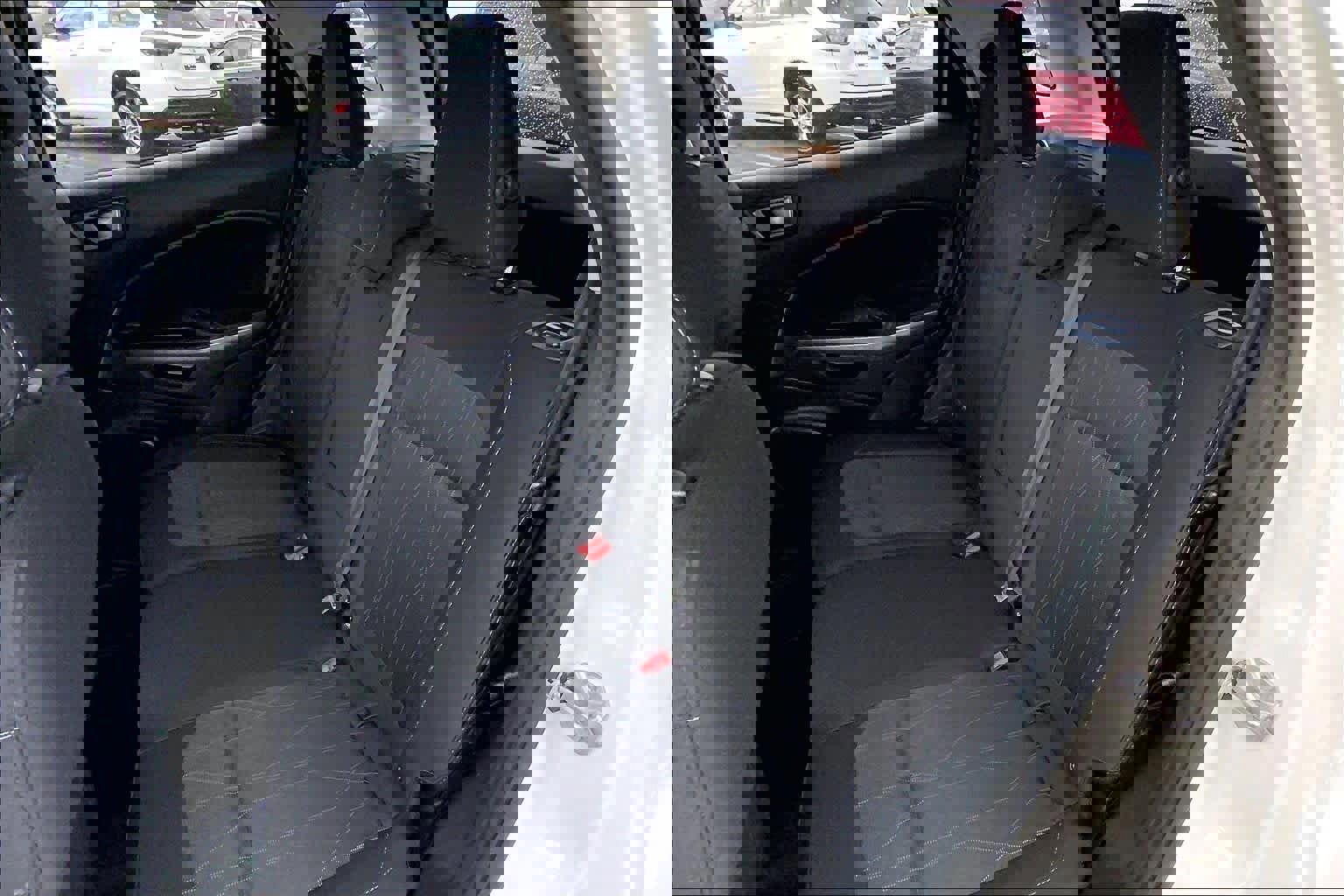 Certified 2021 Ford EcoSport SE image 18