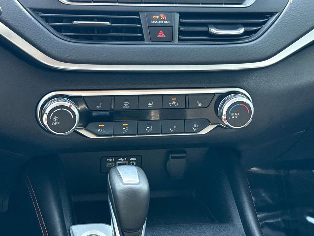 Used 2022 Nissan Altima 2.5 SR w/ Midnight Edition Package image 18