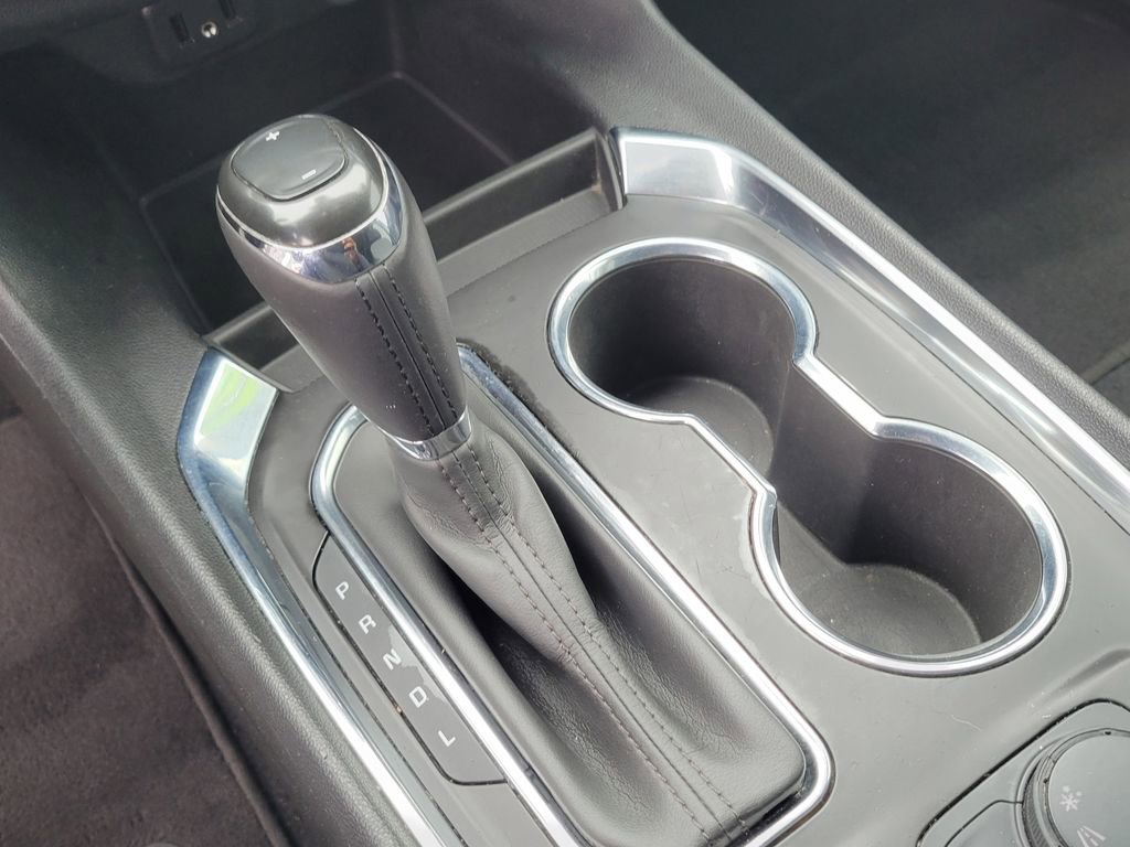 Used 2018 Chevrolet Traverse LT image 27