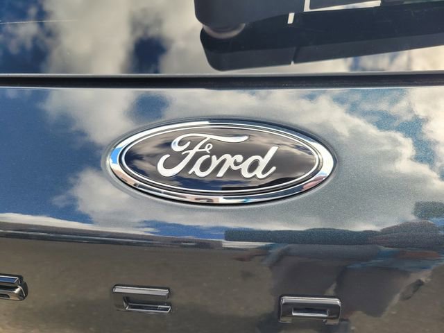 Certified 2022 Ford Escape SEL w/ SEL Stealth AWD Package image 7