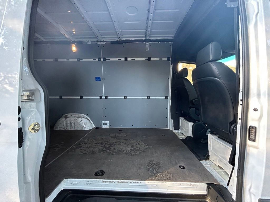 Used 2025 Mercedes-Benz Sprinter 2500 image 29