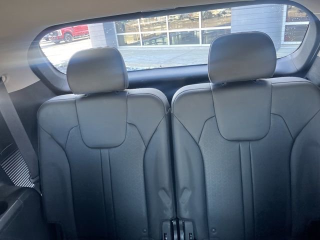 Used 2023 Kia Sorento SX image 19